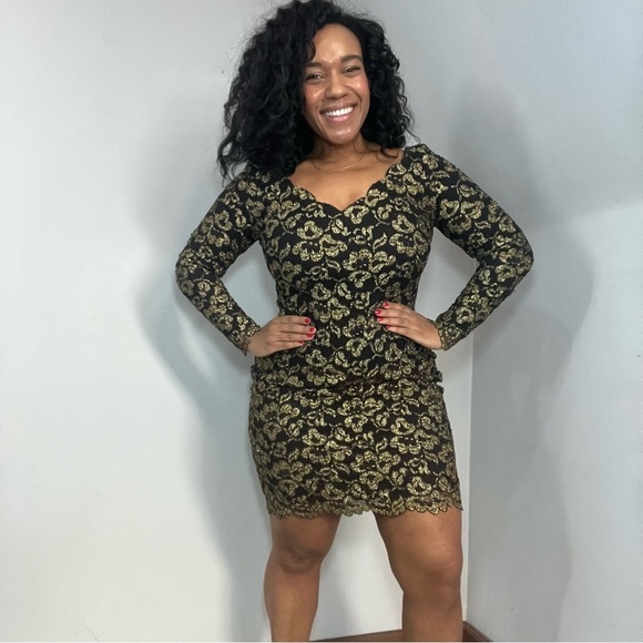 Vintage Dresses & Skirts - Vintage black and gold lace long sleeve bodycon date night dress valentines bday